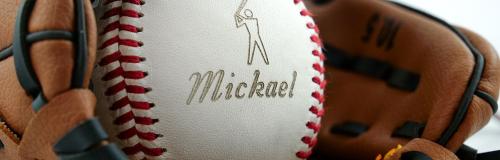 Leather engraving : baseball